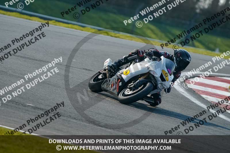 donington no limits trackday;donington park photographs;donington trackday photographs;no limits trackdays;peter wileman photography;trackday digital images;trackday photos